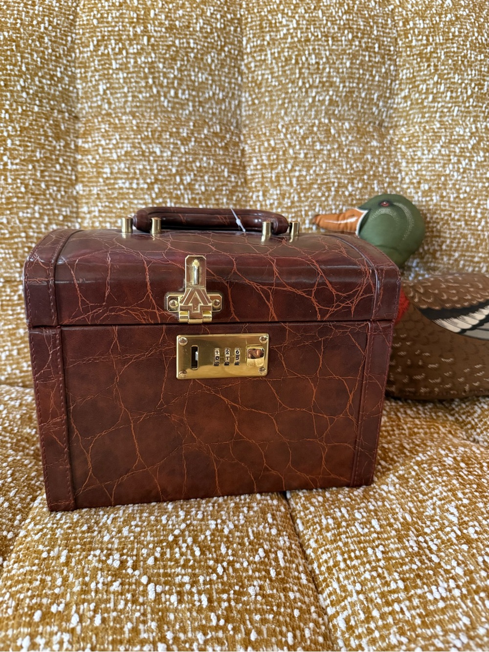 Vintage Dillard’s Crocodile Leather Jewelry Case